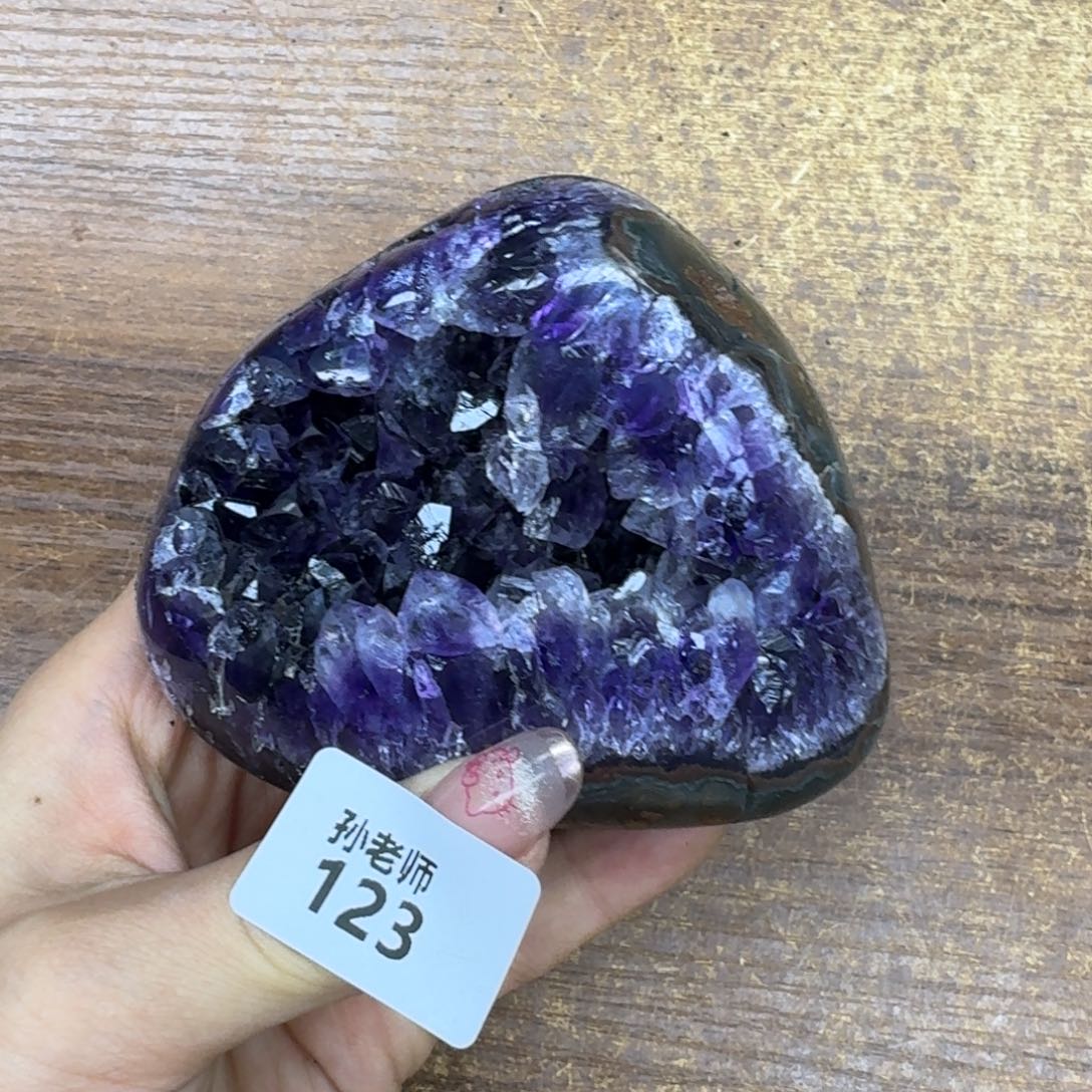 水晶大型摆件（非配饰）未镶嵌