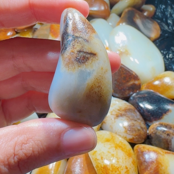 和田玉未镶嵌挂件32.5克