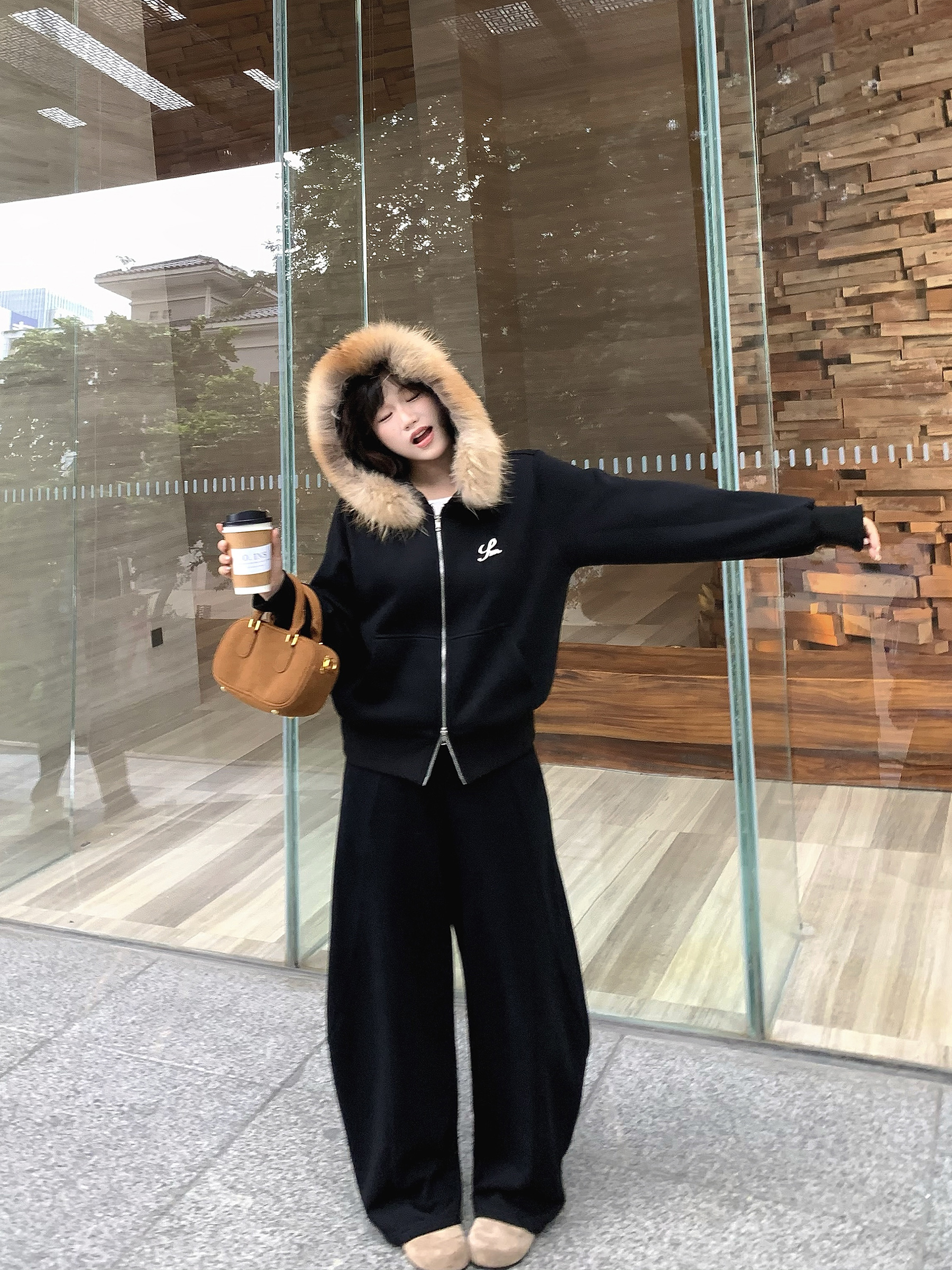 月半鱼【贩卖美式】美式复古貉子毛领连帽卫衣外套+卫衣弯刀裤套装