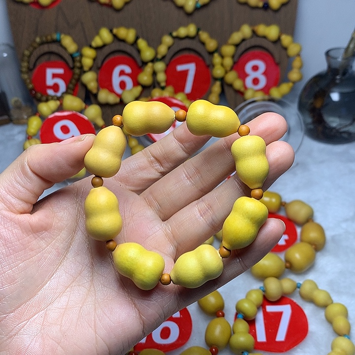 迎***兜大叶紫檀（黑酸枝木类）