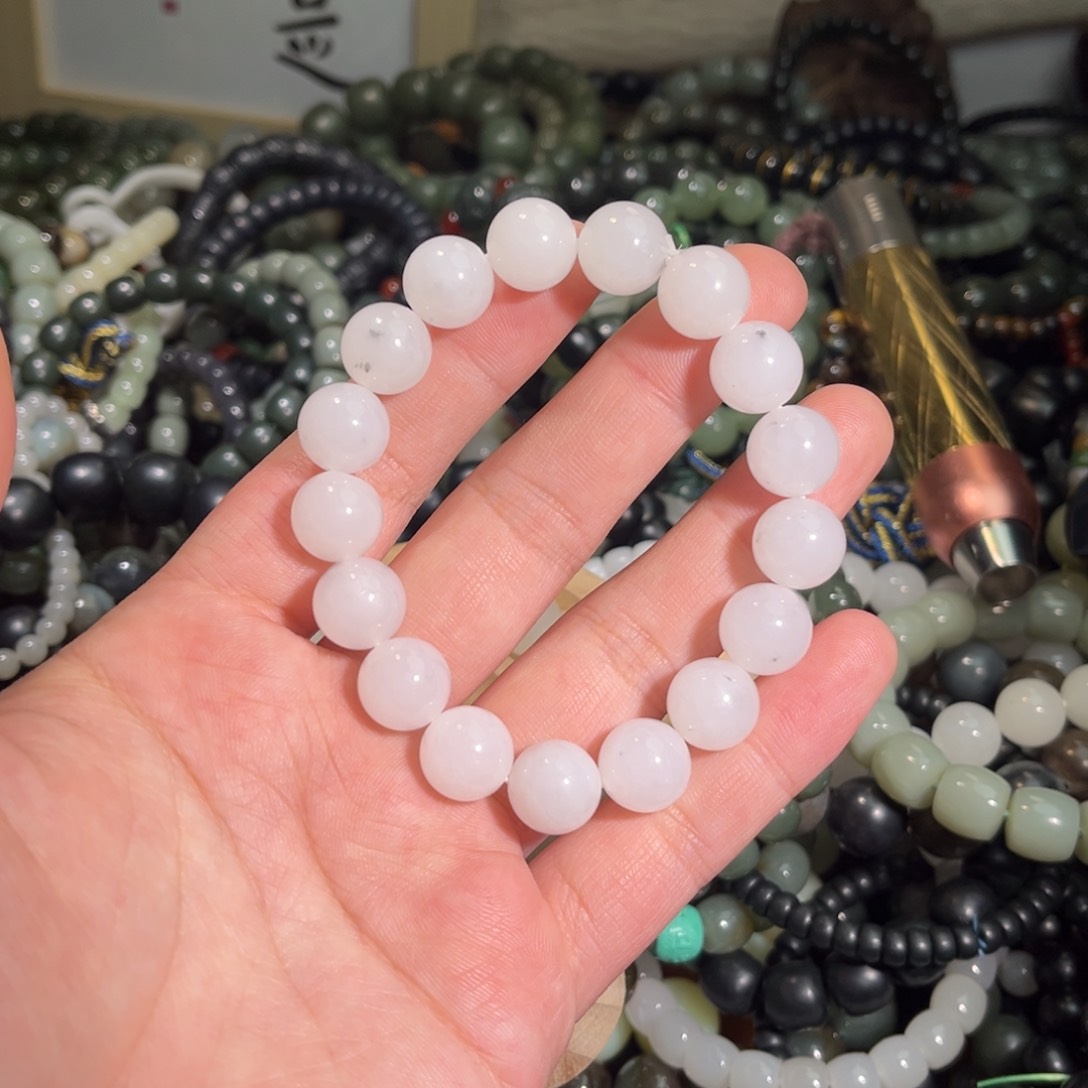 和田玉手链未镶嵌