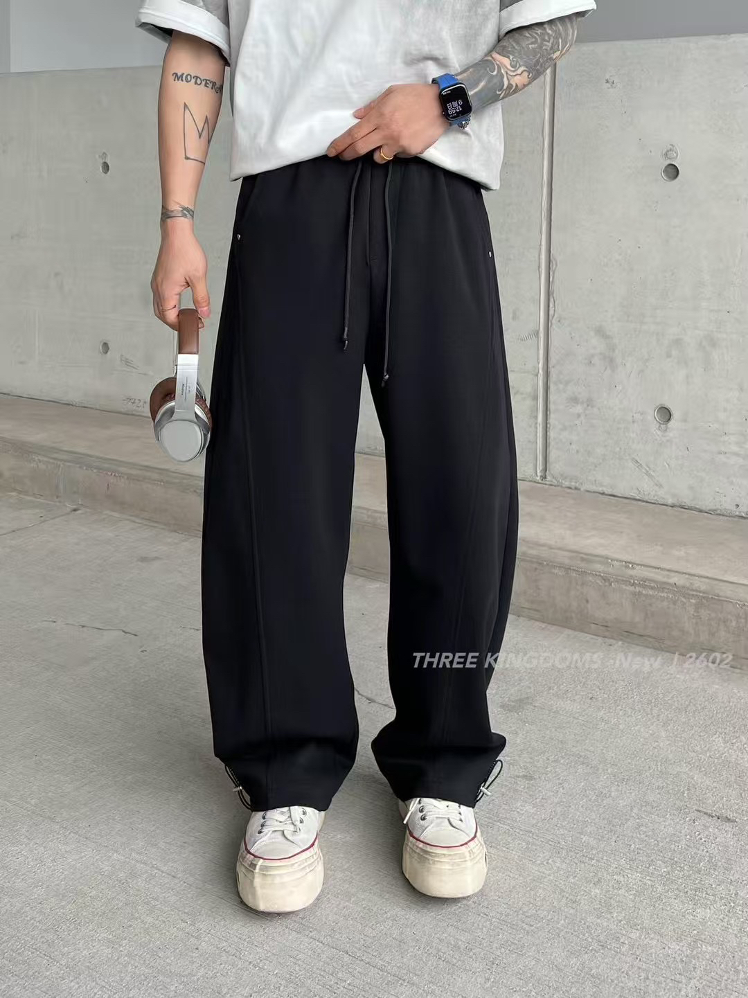 2025年春夏季直筒休闲裤宽松
