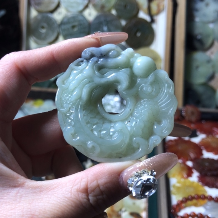 岫玉岫玉挂件未镶嵌