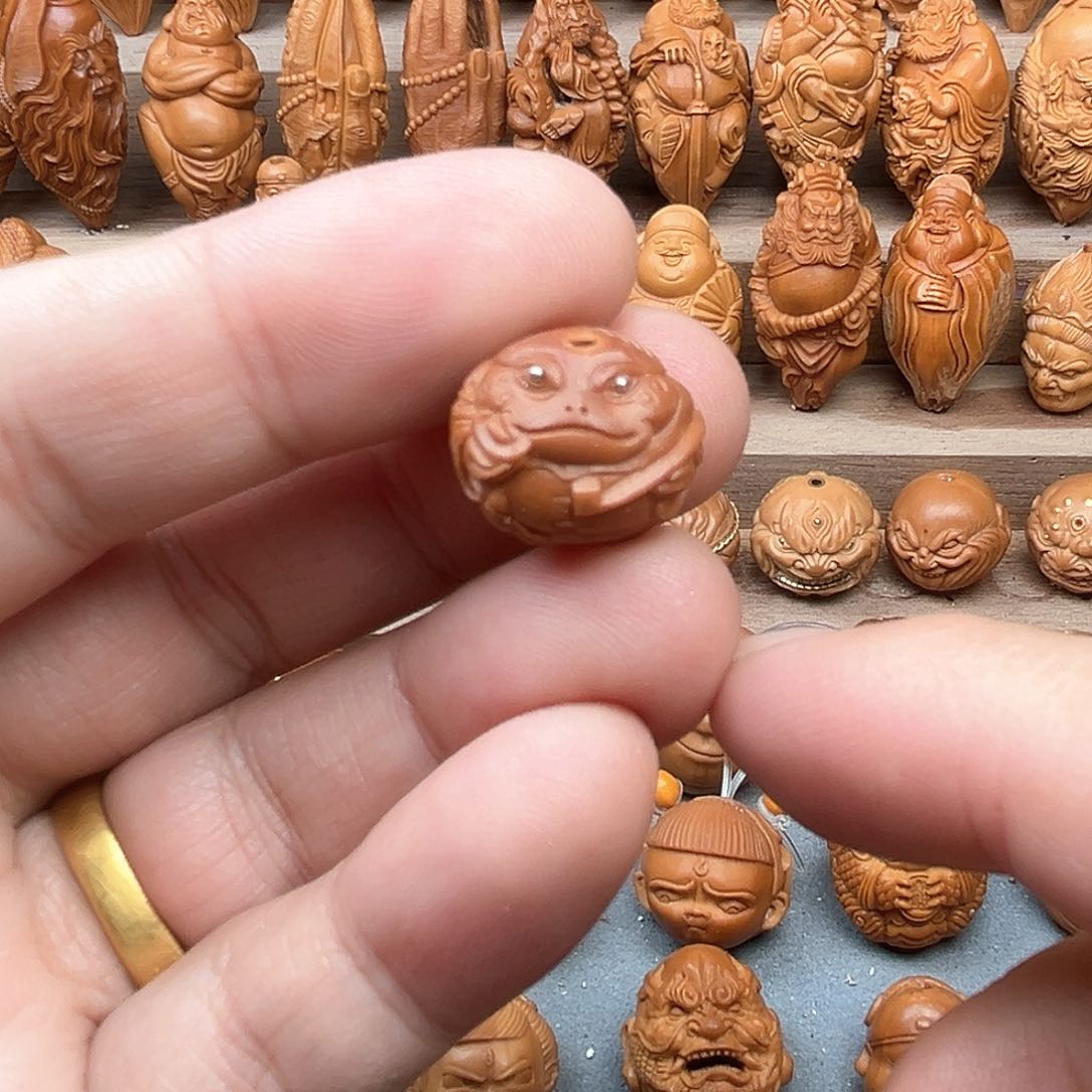 猴头核桃吊坠17文泰