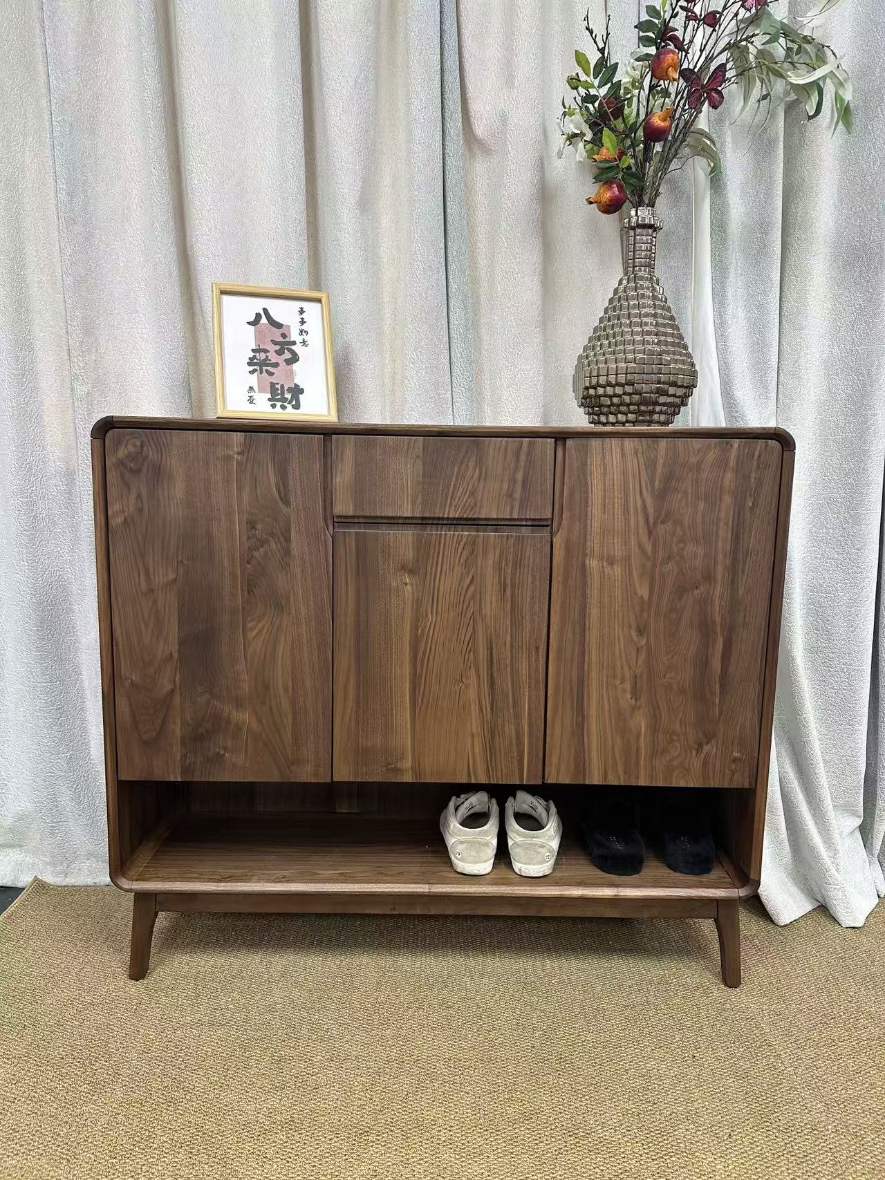 北美黑胡桃木全实木家用门口大容量玄关柜一体室内入户鞋柜