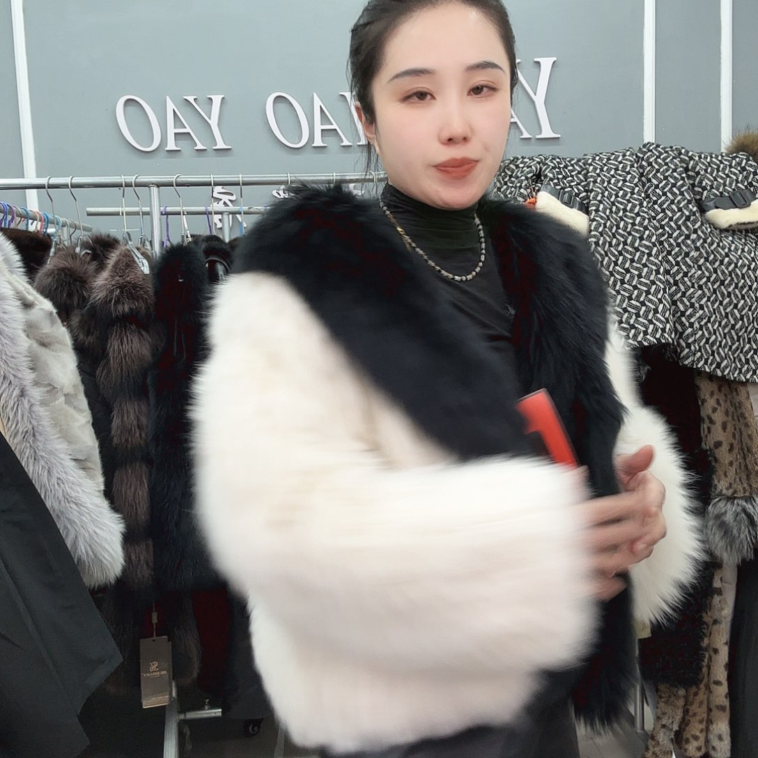 姚小妖家高端皮草