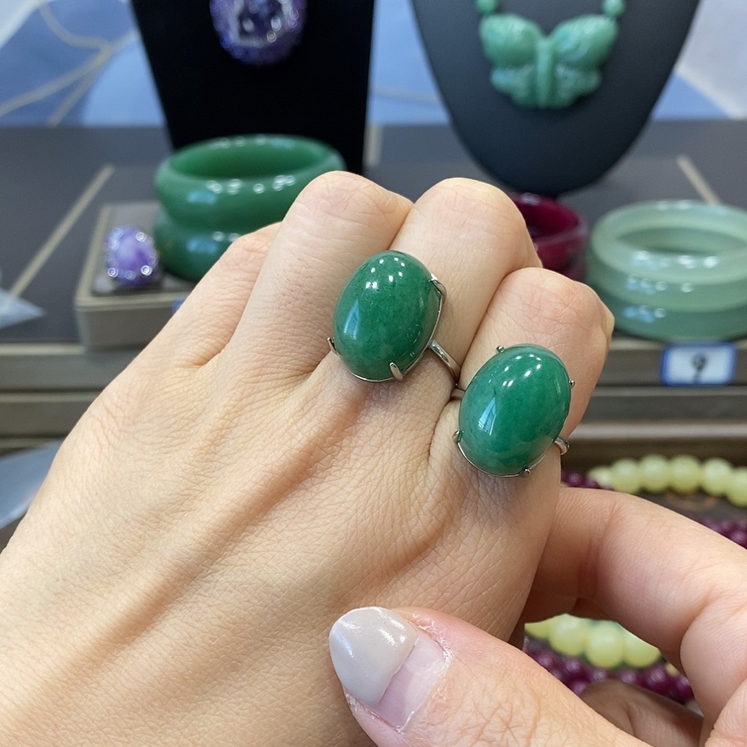 石英岩玉未镶嵌手链