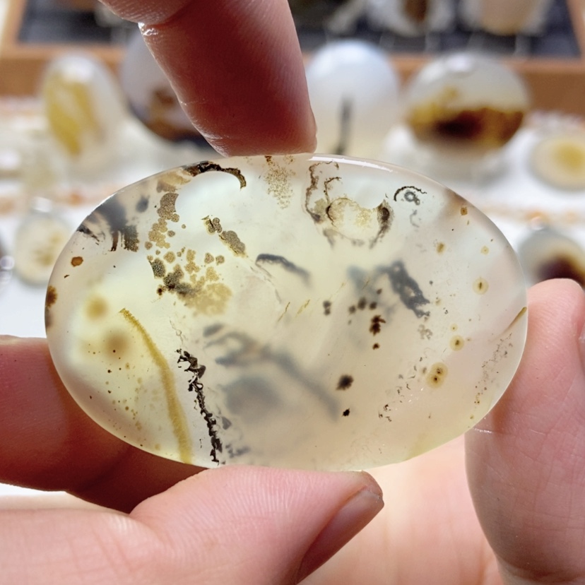 【闪购商品】玛瑙/玉髓颈饰未镶嵌