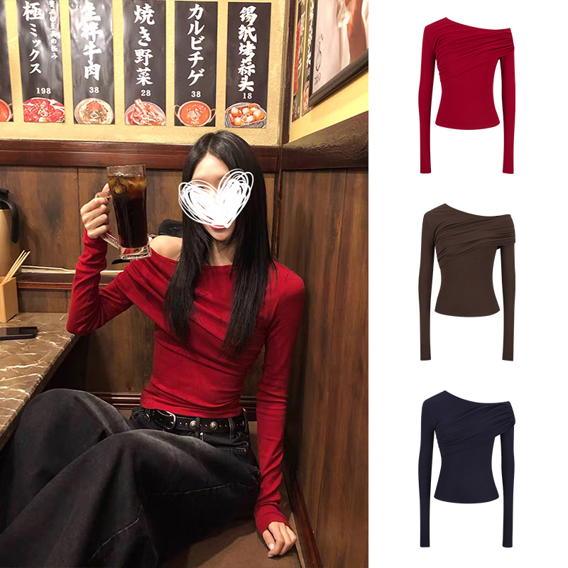 Moses Queen/魔西女王红色斜肩长袖T恤女秋季打底衫收腰气质上衣
