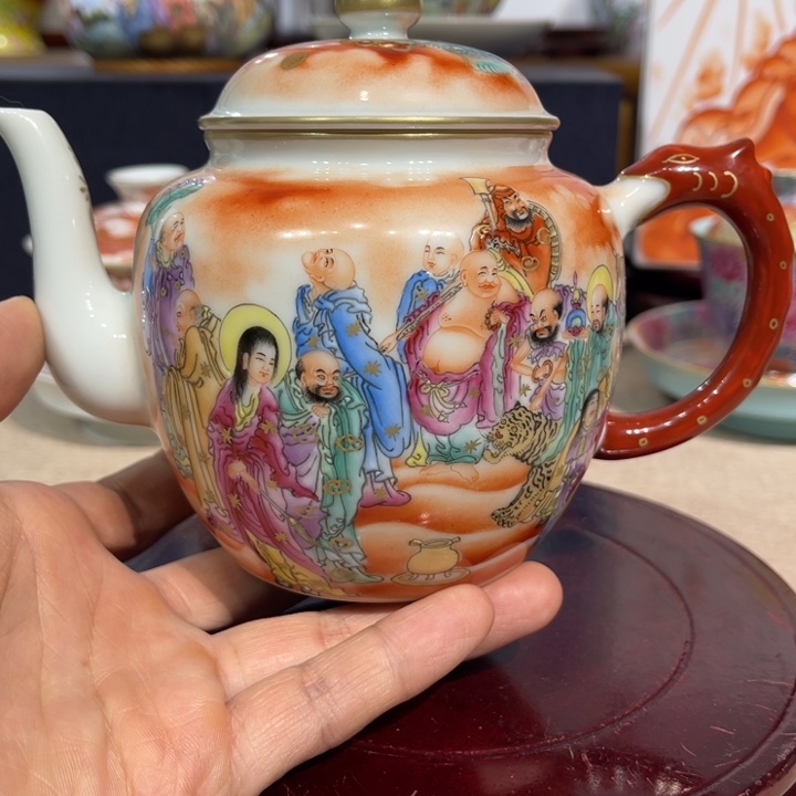 宇*蒙手工制作工艺品等