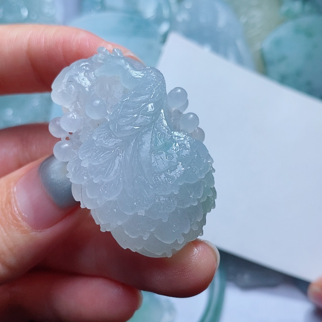 定制翡翠未镶嵌毛货付款后确认抛光