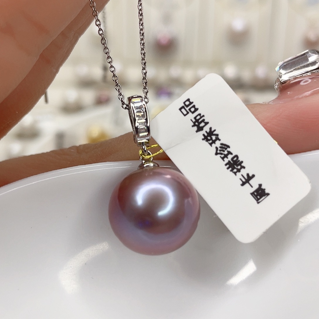 淡水珍珠吊坠(赠链)未镶嵌