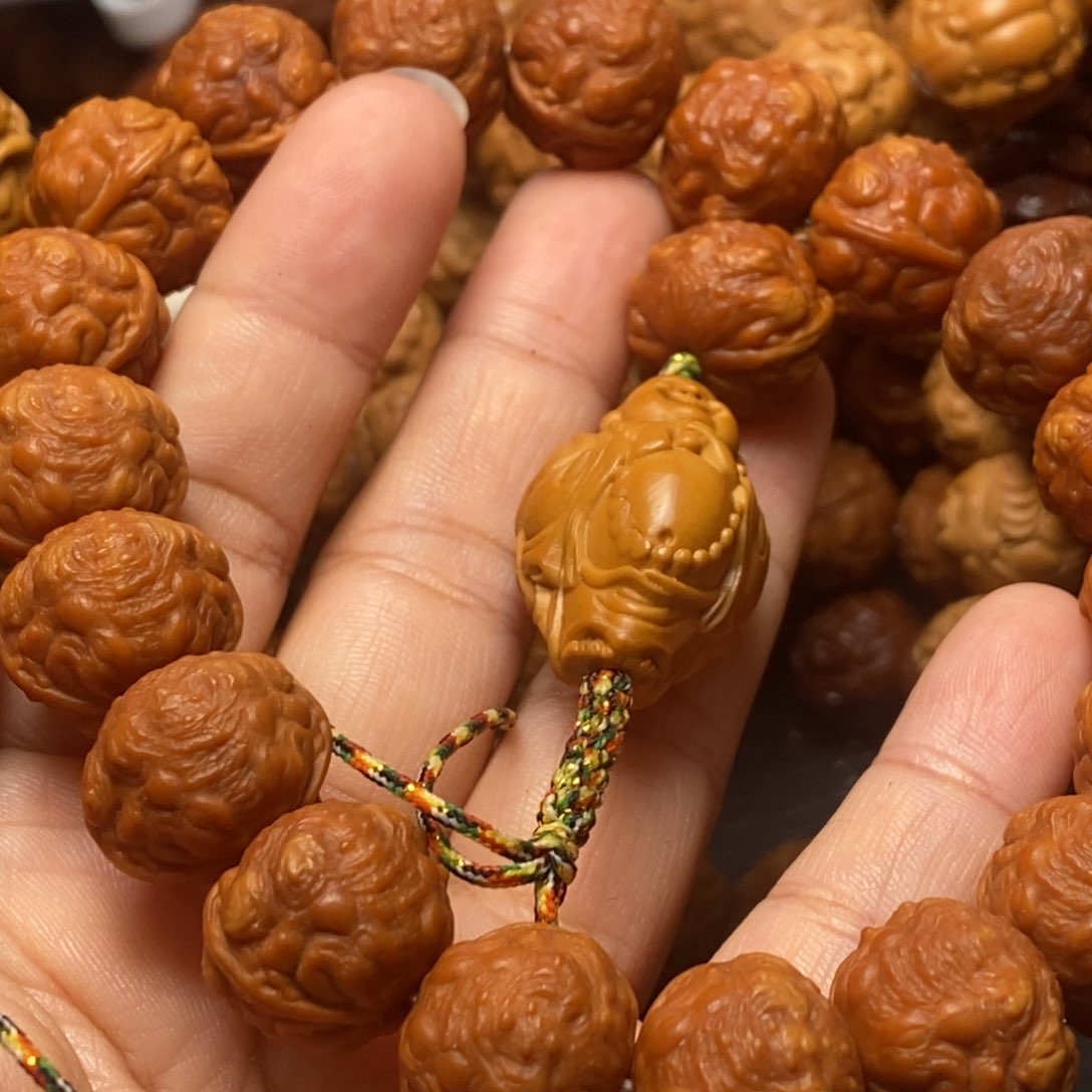 猴头核桃手串猴头