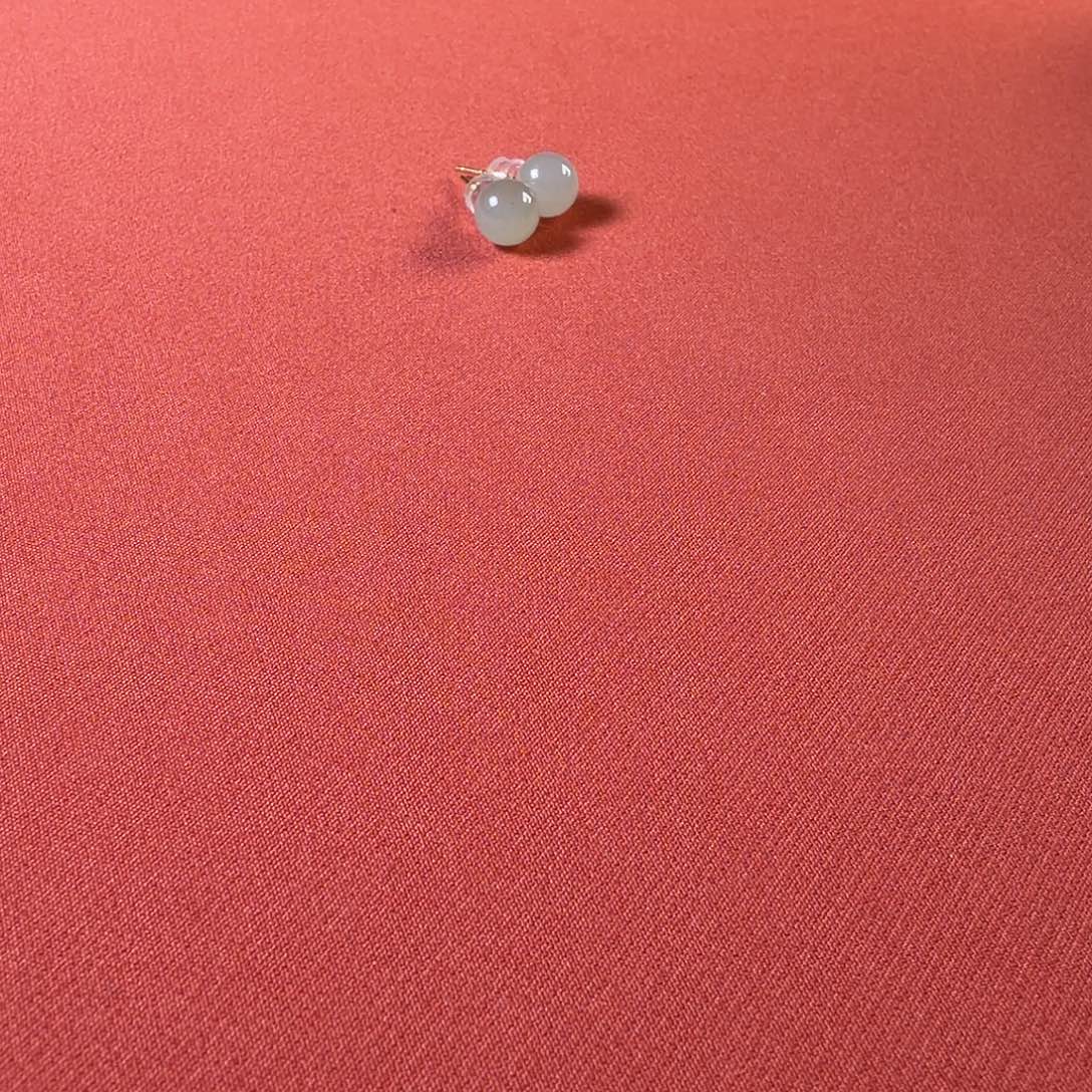 不***凉和田玉未镶嵌耳饰