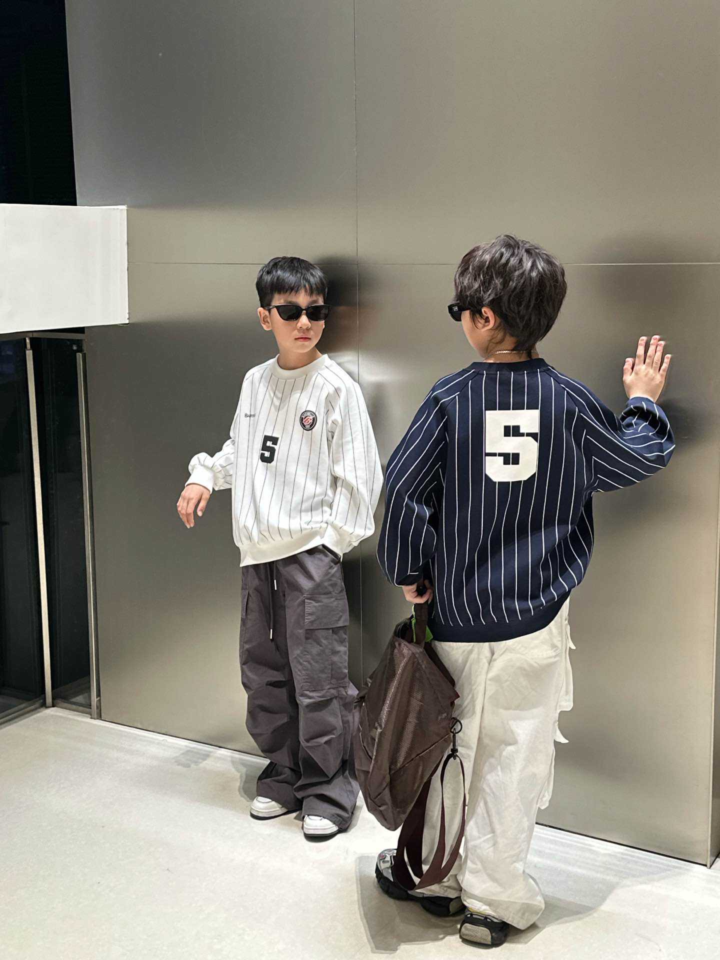 卫衣【A01-A99】秋装2025新款实体店线下潮款印花上衣