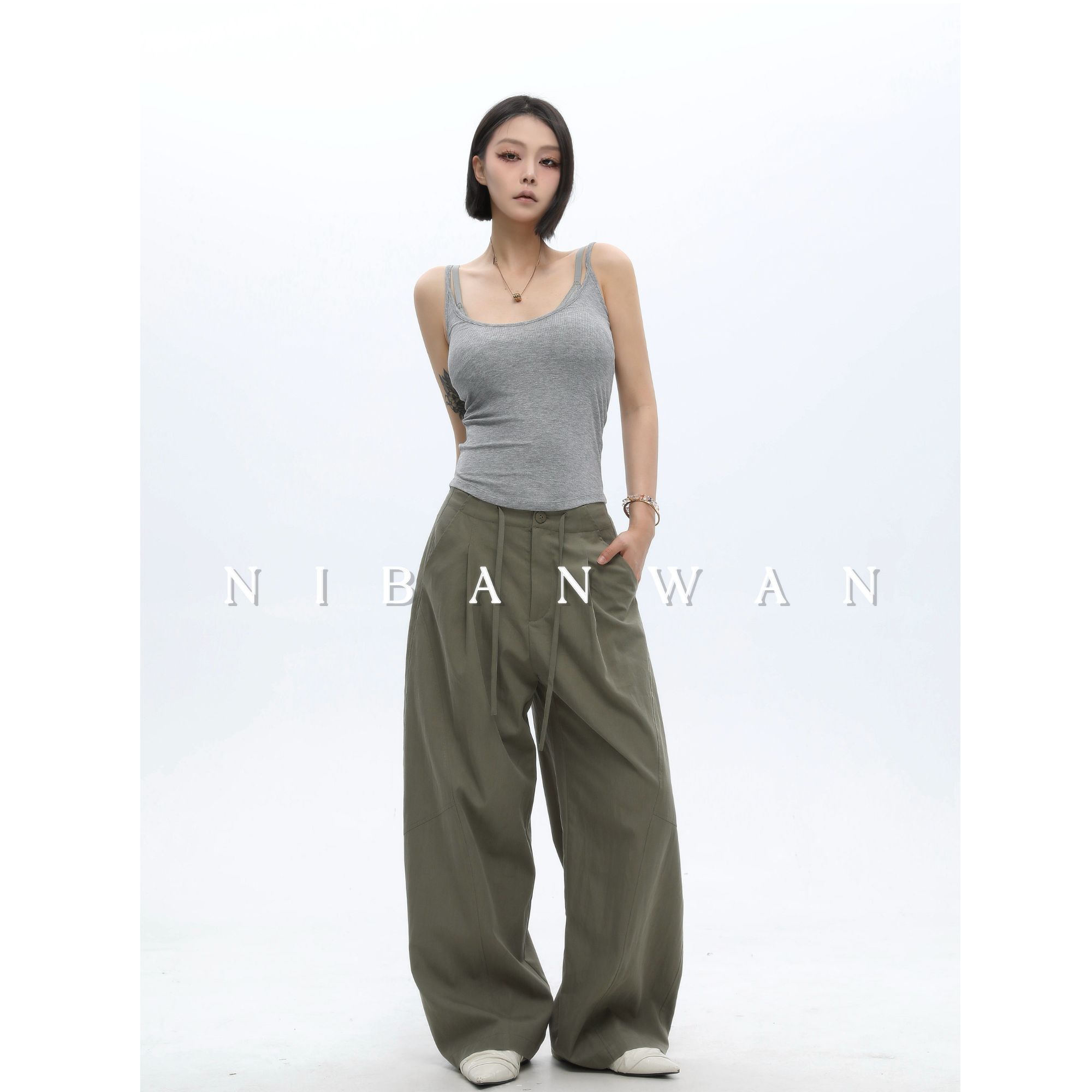 NBW百万线上店吊带