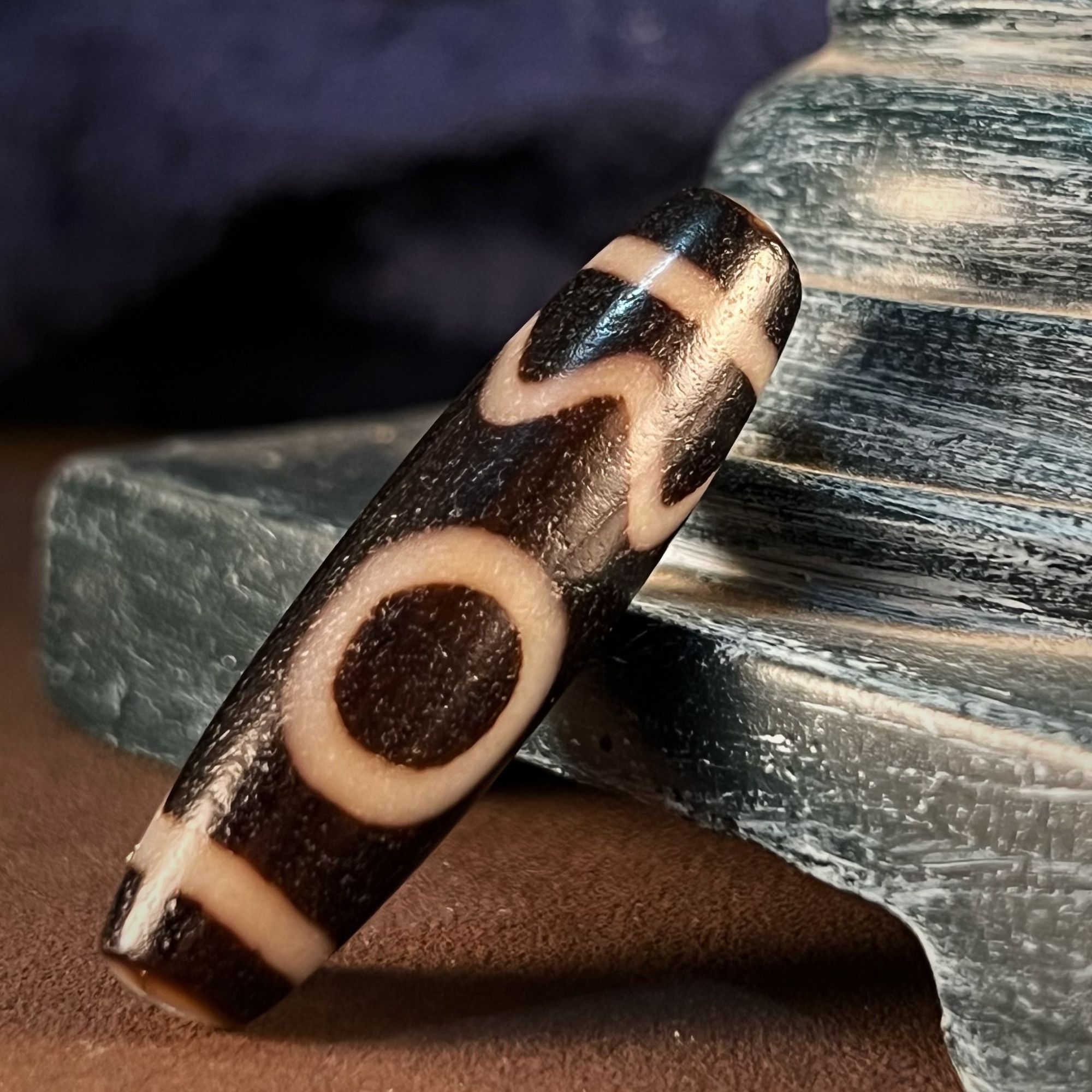 台湾工艺曲贡全手工仿老牙黄息增怀诛45mm镶蚀玛瑙珠