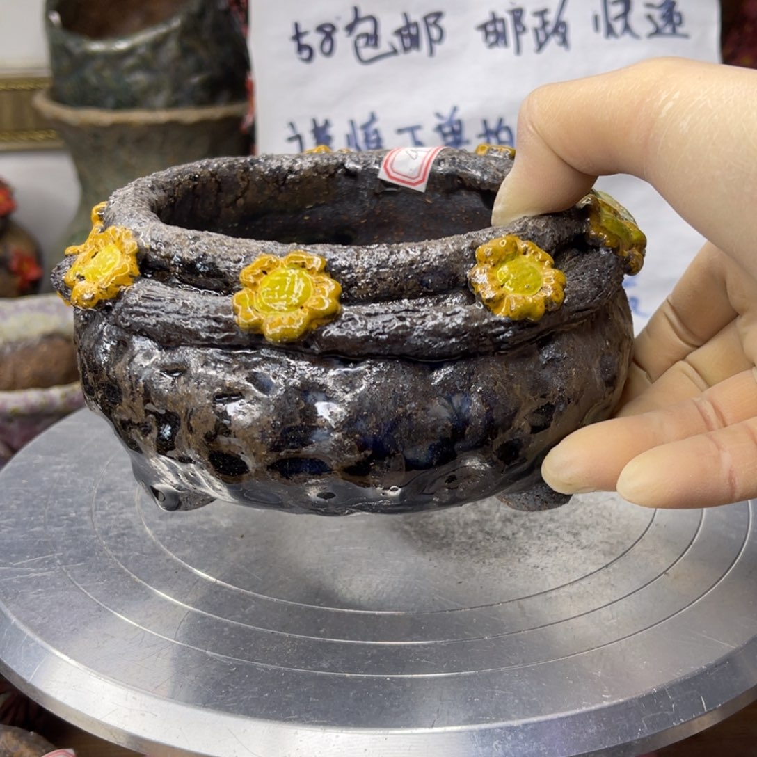 红陶粗砂陶瓷花盆