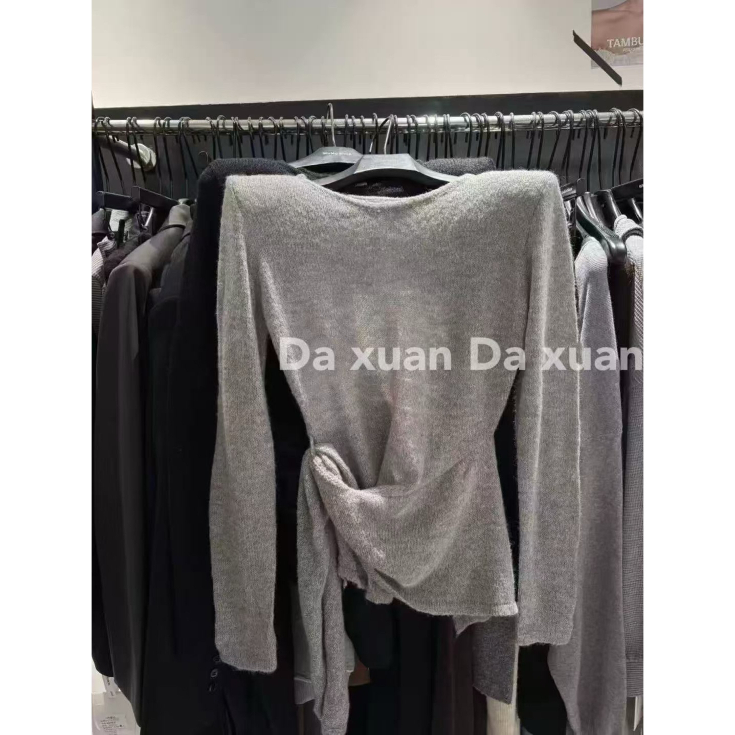 【大萱严选】秋新款韩版不规则收腰显瘦时尚设计感纯色系带百搭毛衣
