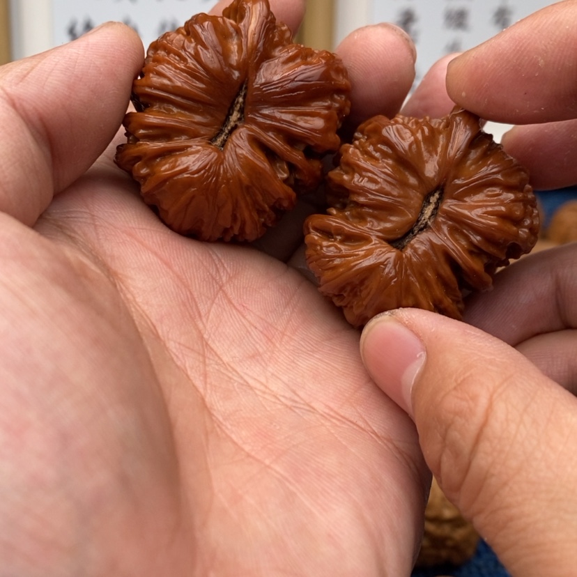 【闪购商品】文玩核桃吊坠75357337535735735737