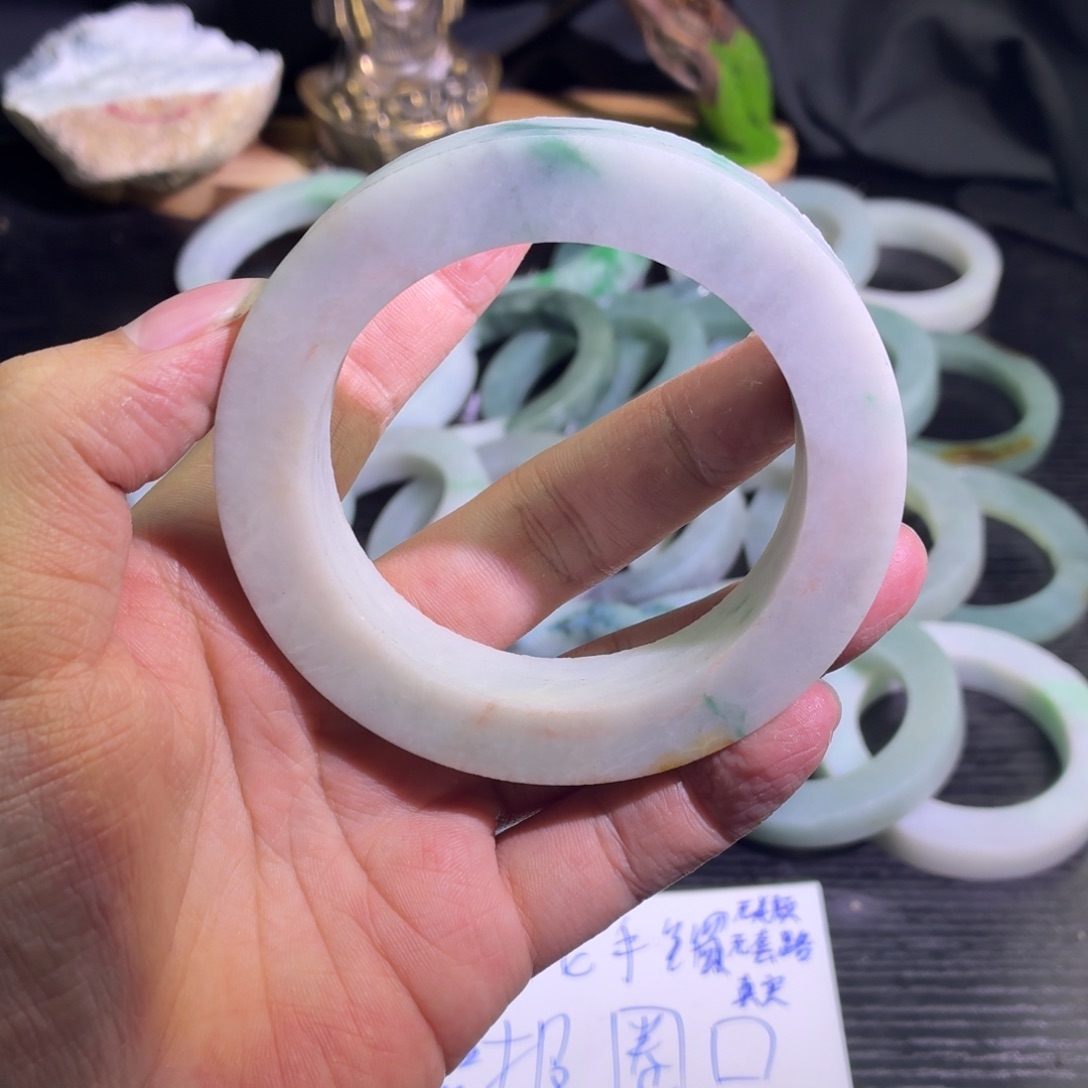 定制翡翠未镶嵌天然翡翠A货毛胚手镯定制