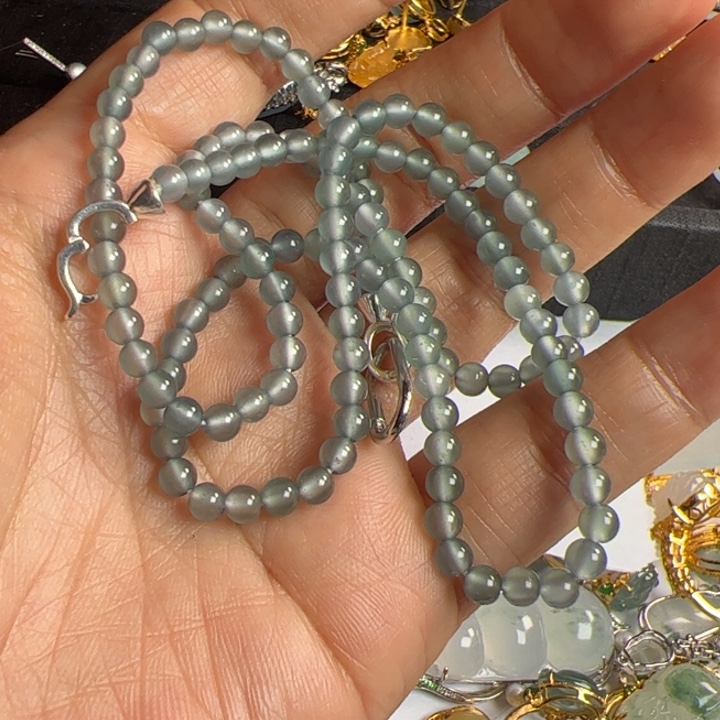 翡翠颈饰银S925镶嵌半*糖翡翠吊坠项链