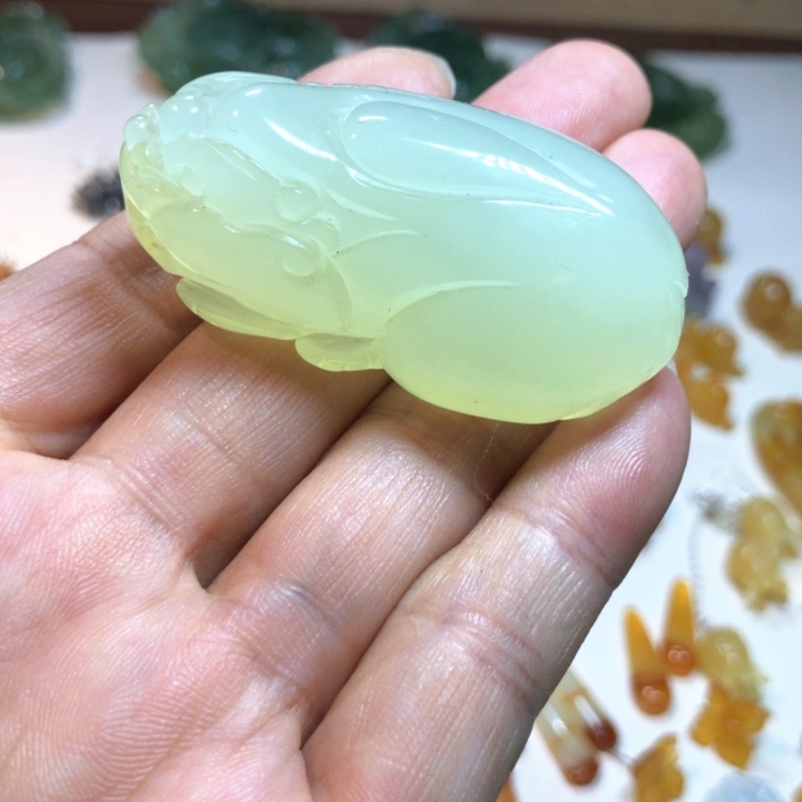 【闪购商品】蛇纹石玉挂件未镶嵌