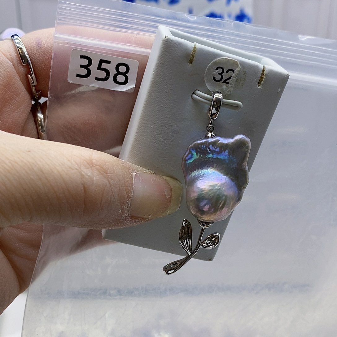 颈饰合金淡水珍珠