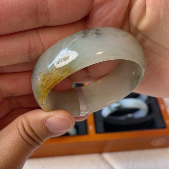 翡翠未镶嵌手镯缅甸翡翠