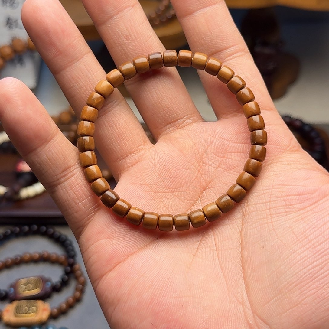 菩提根/象牙果手串