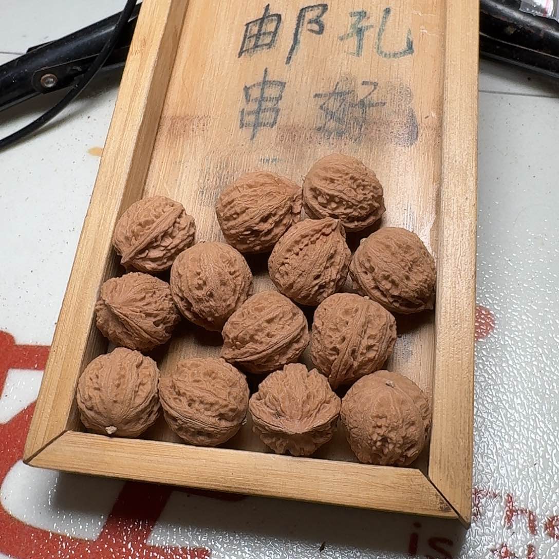 核桃手串/手链42号边23肚22高23