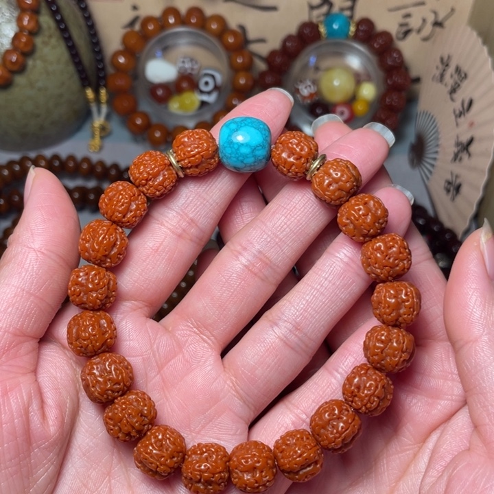 亮***靓金刚菩提手串手串