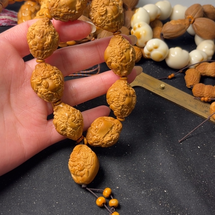 橄榄核手串百鬼钟馗