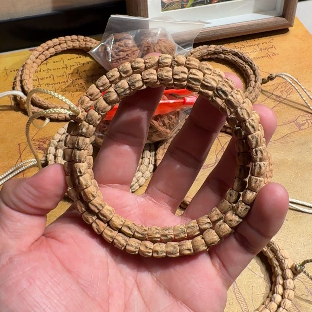 柏香籽/百香籽吊坠