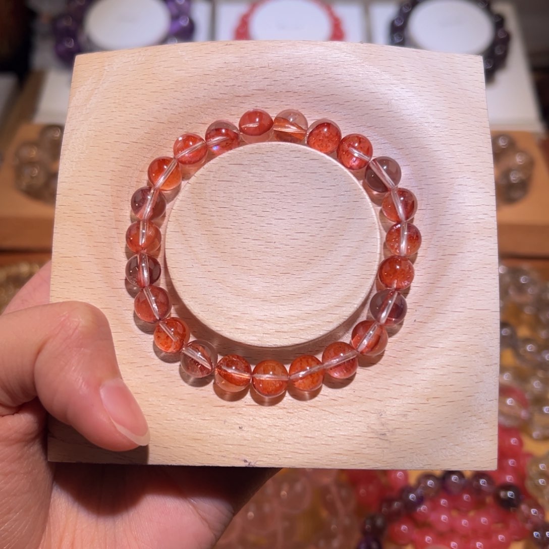 水晶手串未镶嵌L***a手串