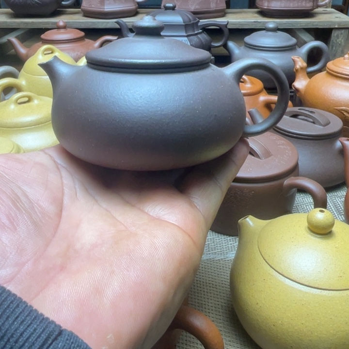 紫泥茶壶宜兴紫砂壶半手工制作，150cc