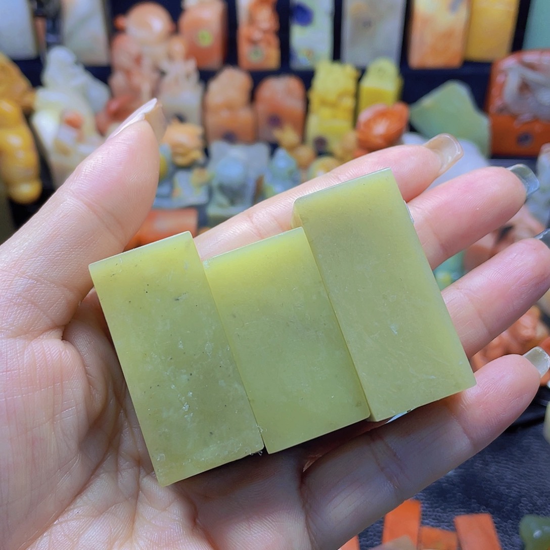 青田石印石青田封门