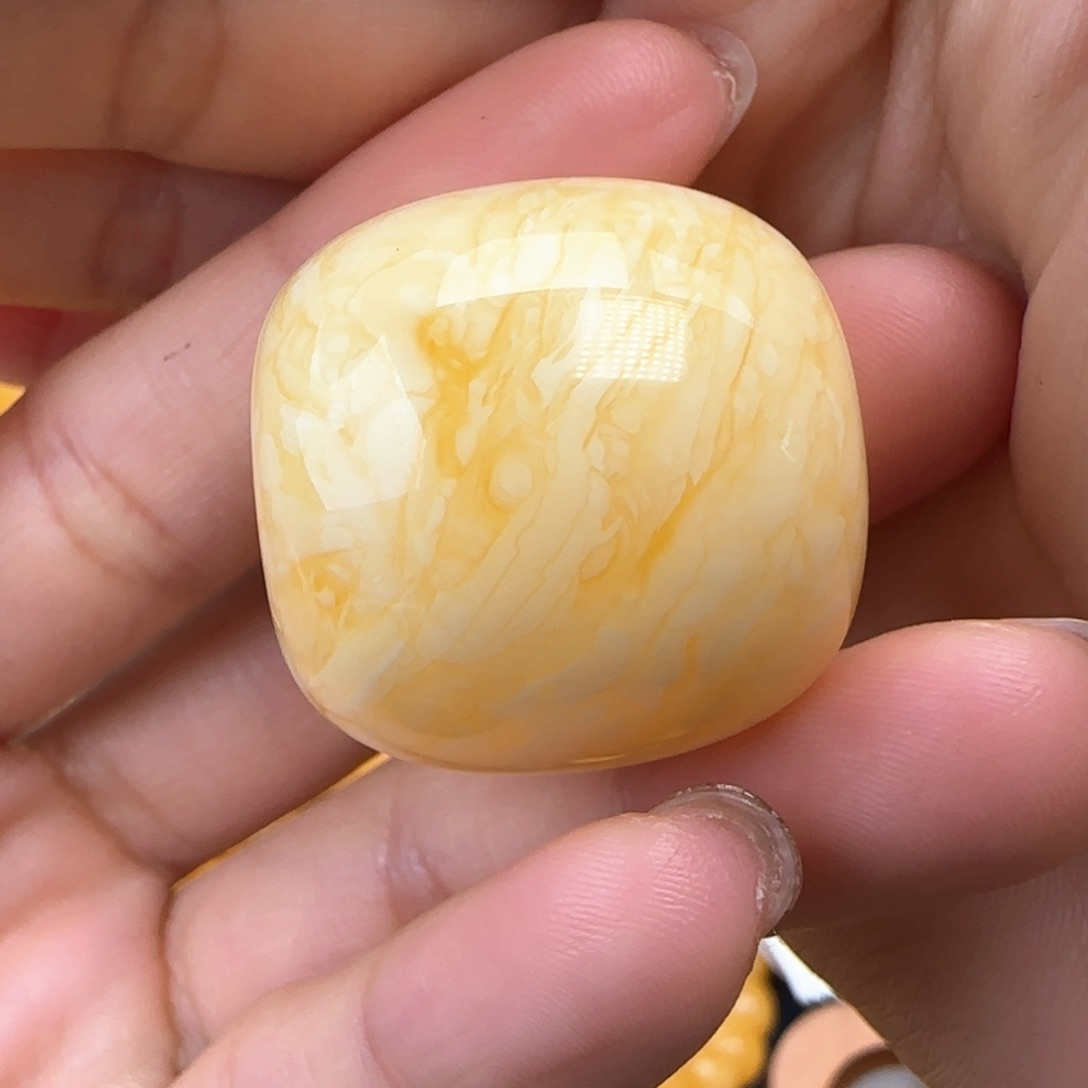 琥珀颈饰未镶嵌张*之墩子扣