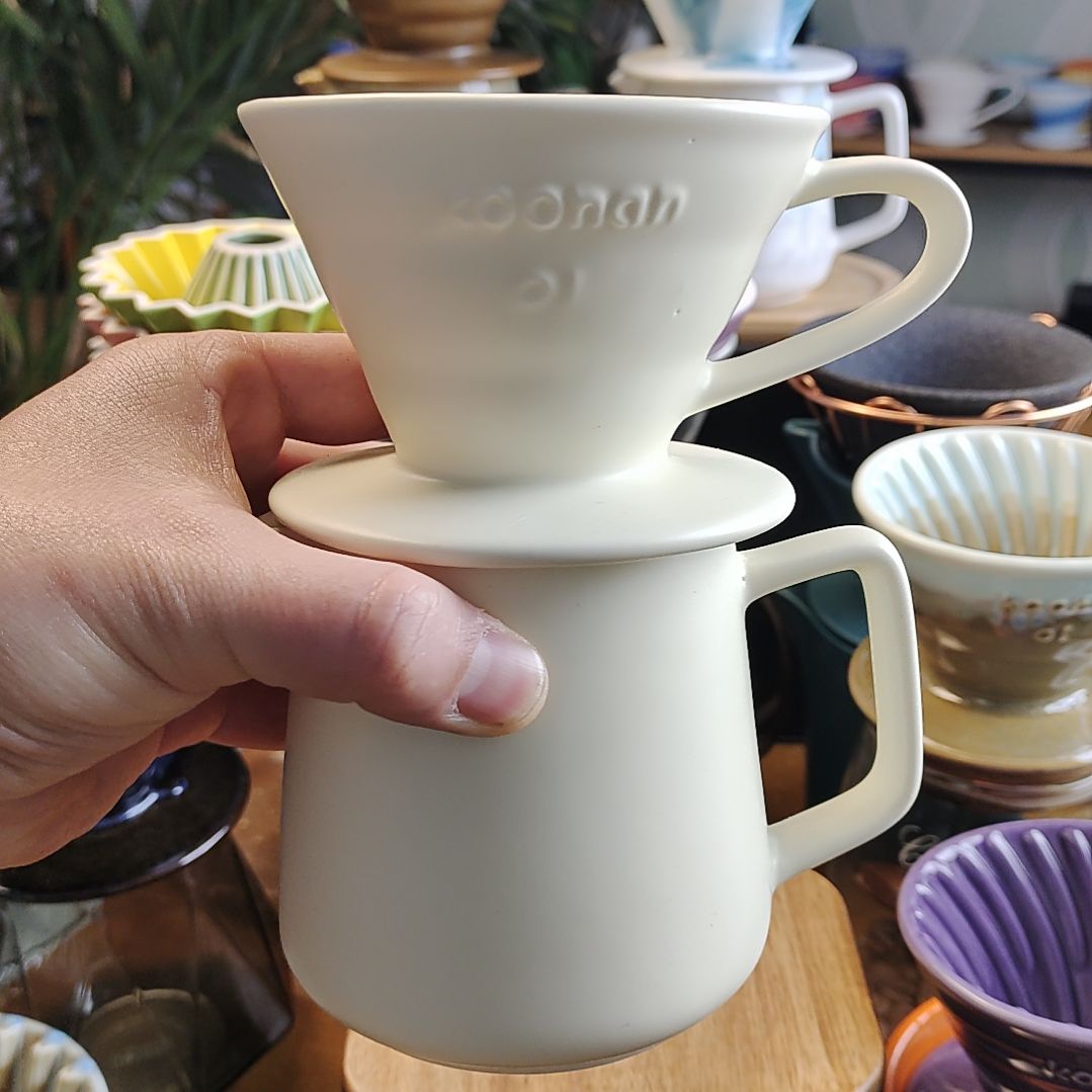 陶瓷米黄色陶瓷滤杯套装