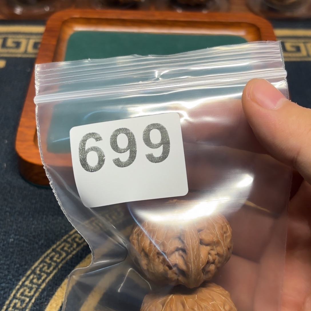 文玩核桃吊坠铁锤699