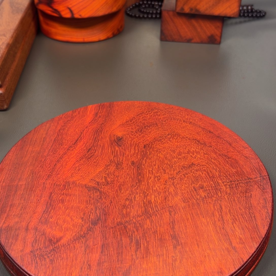 东***S红花梨邵氏紫檀木