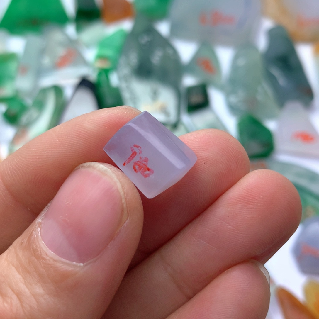 定制翡翠未镶嵌天然缅甸翡翠吊坠挂件