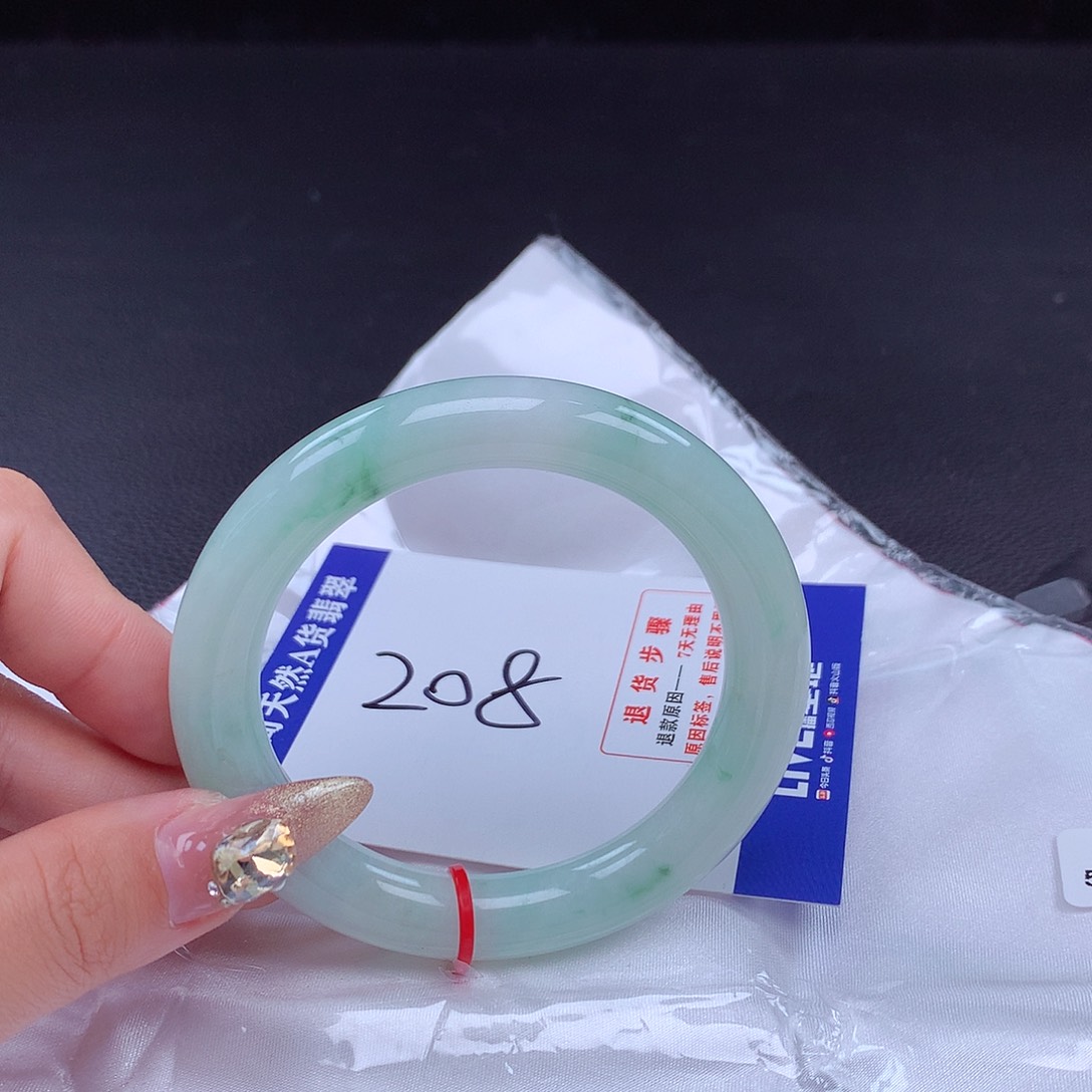 翡翠手镯未镶嵌手镯001374