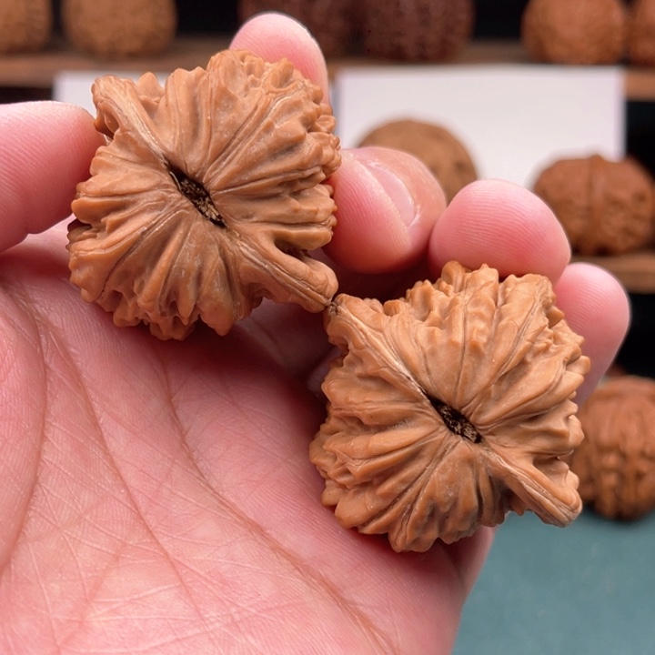 文玩核桃把件文玩核桃平谷四座楼