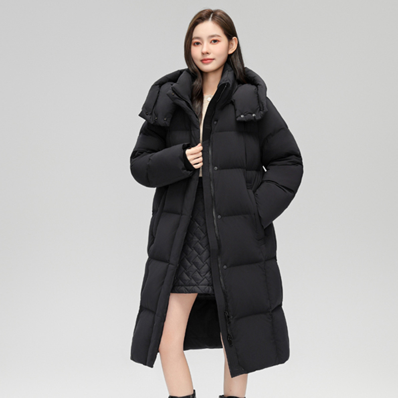 拉夏贝尔连帽口袋按扣长款羽绒服女冬季新款御寒保暖加厚外套0972