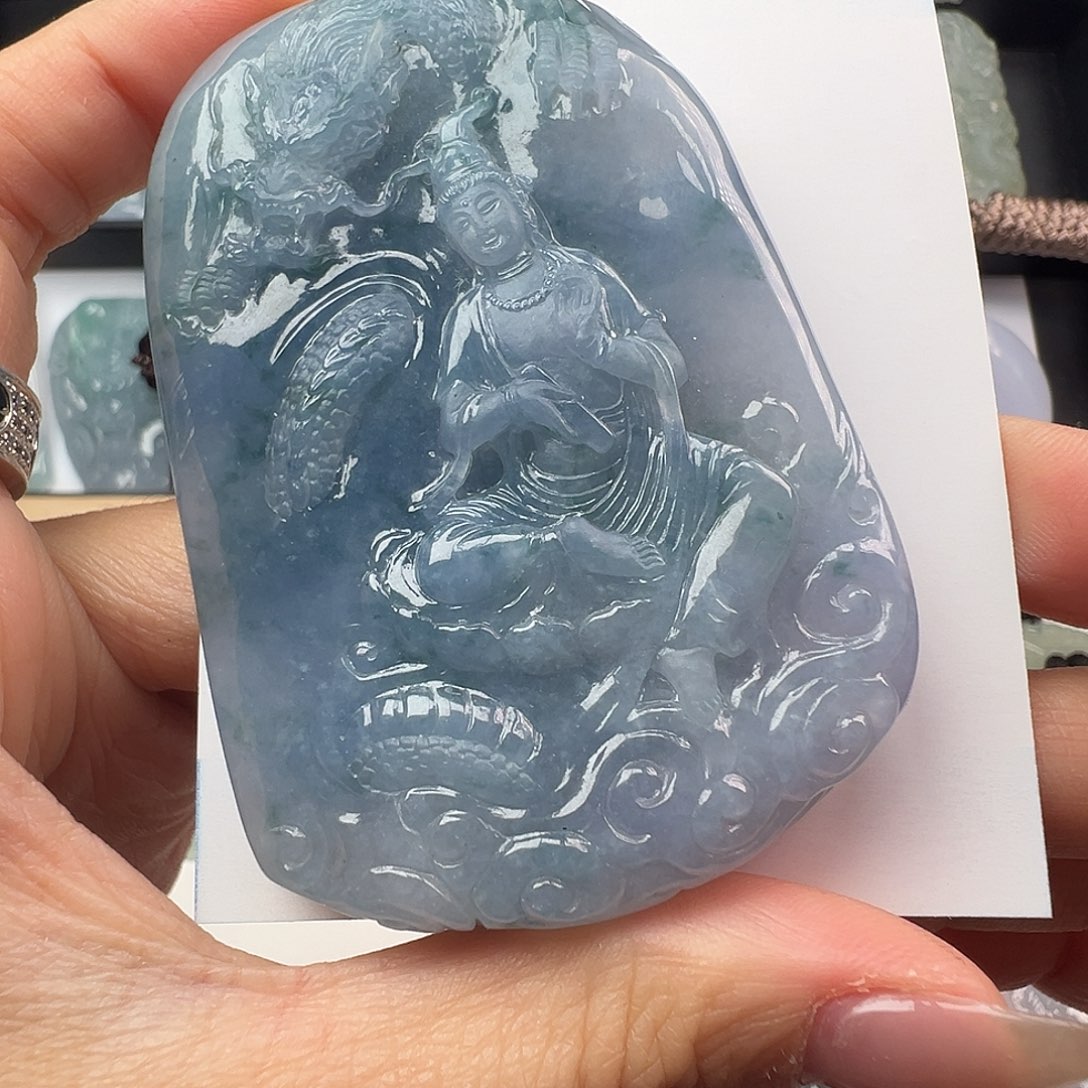 翡翠颈饰未镶嵌缅甸翡翠