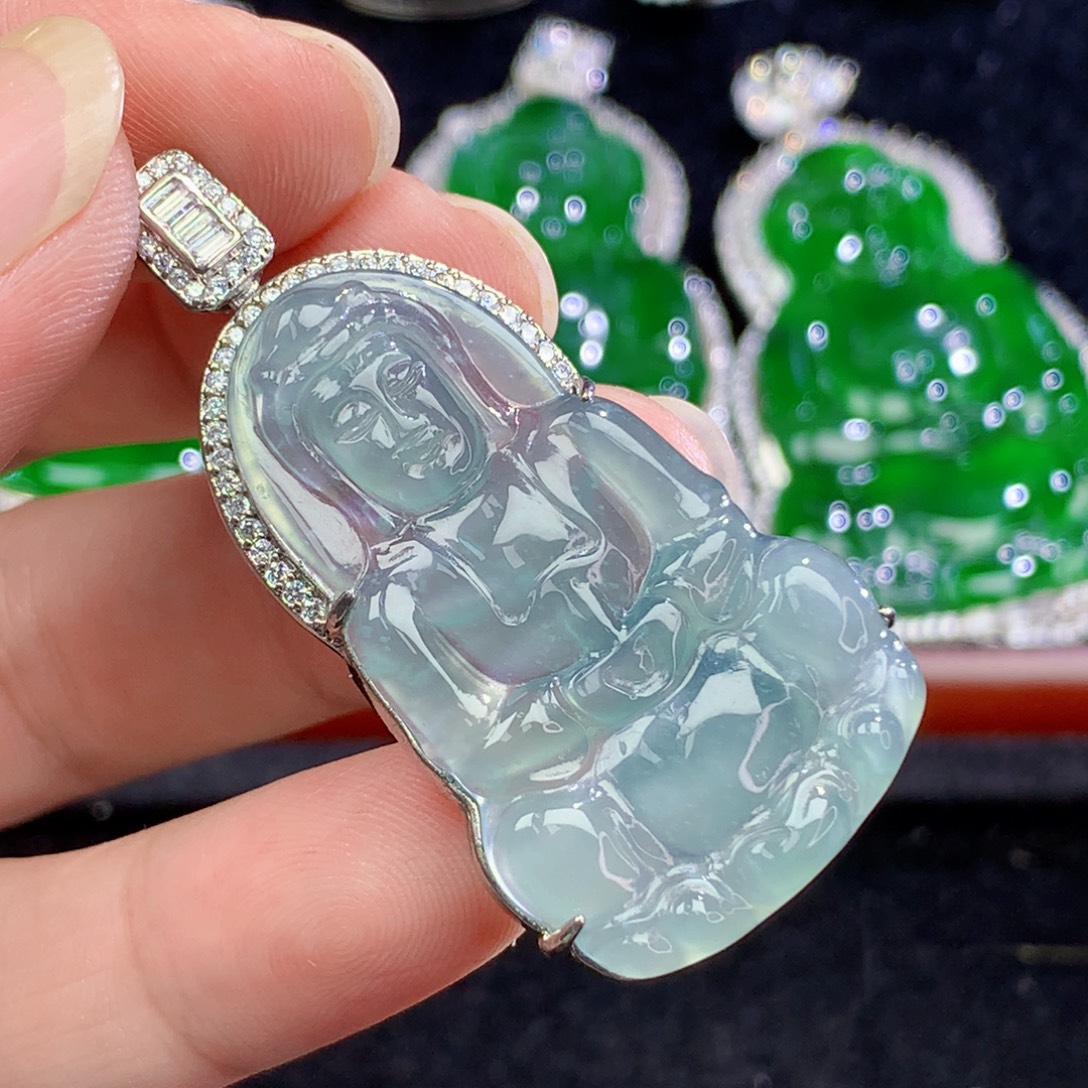 翡翠未镶嵌颈饰翡翠