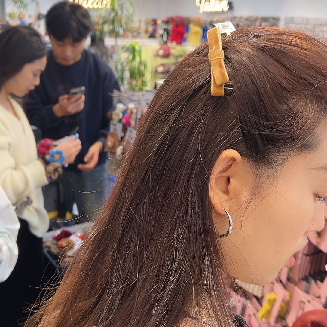 布艺铁合金姜黄色哦哦哦哦哦哦哦