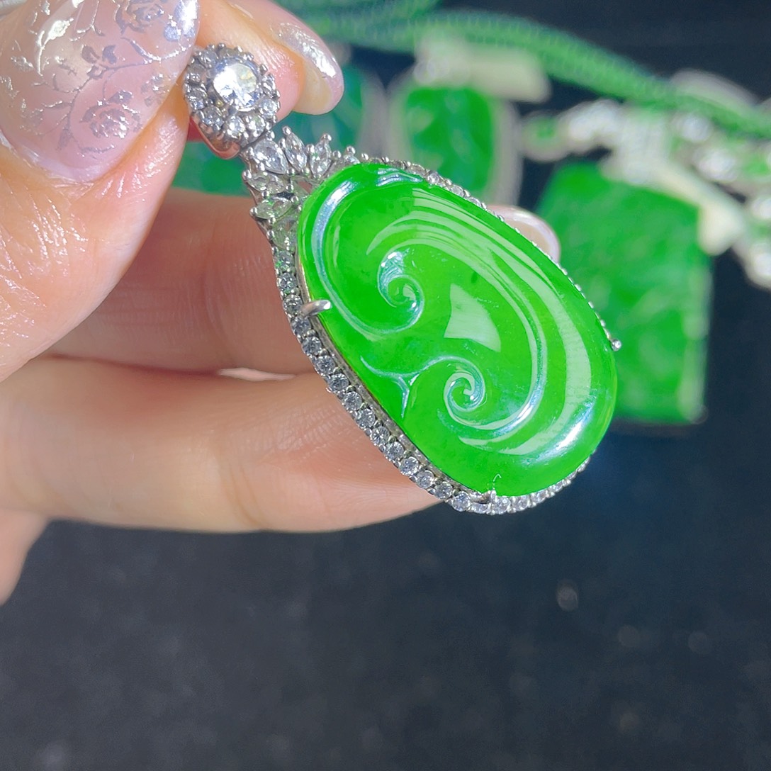 翡翠吊坠(不含链)银S925镶嵌