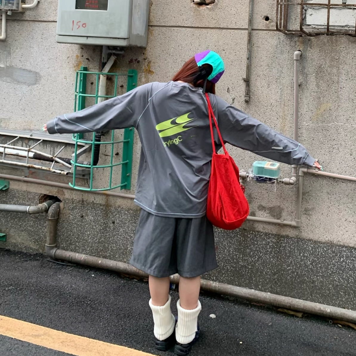 竟然这么好穿！！每个配色都好好看！！科技感长袖 男女同款（微瑕）
